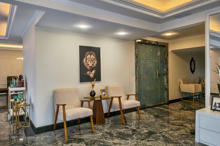 Apartamento para alugar com 380m², 4 quartos e 5 vagasSala