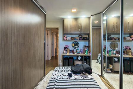 Apartamento para alugar com 380m², 4 quartos e 5 vagasQuarto