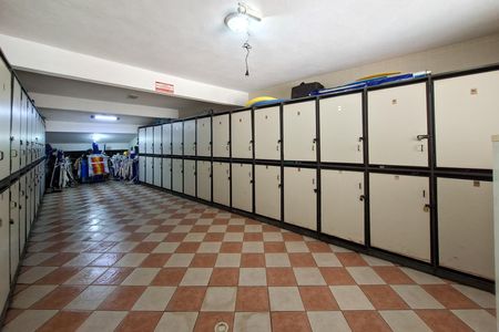 Apartamento para alugar com 380m², 4 quartos e 5 vagasArmários 