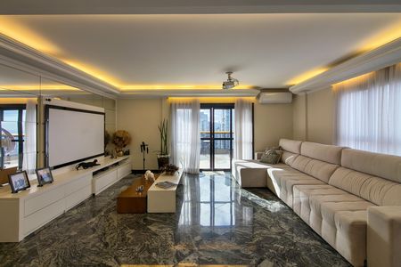 Apartamento para alugar com 380m², 4 quartos e 5 vagasSala