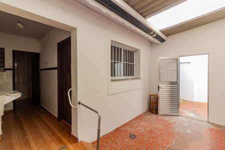 Casa para alugar com 150m², 2 quartos e 4 vagasÁrea de Serviço e Quintal