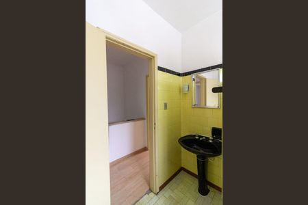 Casa para alugar com 150m², 2 quartos e 4 vagasBanheiro Social