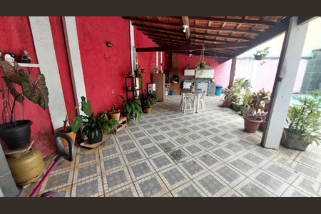 Casa para alugar com 290m², 3 quartos e 5 vagas
