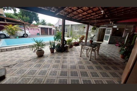 Casa para alugar com 290m², 3 quartos e 5 vagas