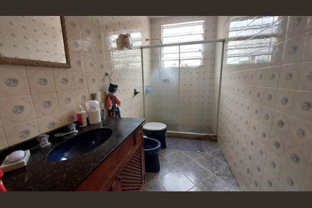 Casa para alugar com 290m², 3 quartos e 5 vagas Casa para alugar com 290m², 3 quartos e 5 vagasBanheiro