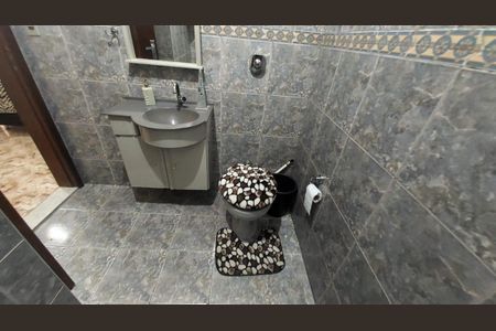 Casa para alugar com 290m², 3 quartos e 5 vagas Casa para alugar com 290m², 3 quartos e 5 vagasBanheiro
