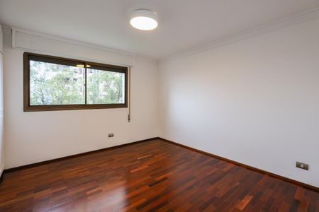 Apartamento para alugar com 256m², 4 quartos e 4 vagas Apartamento para alugar com 256m², 4 quartos e 4 vagasQuarto 1