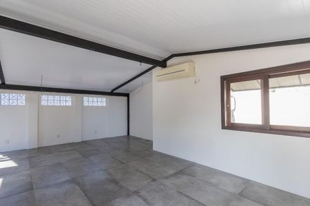 Apartamento para alugar com 140m², 2 quartos e 3 vagas
