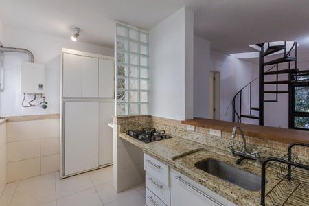 Apartamento para alugar com 140m², 2 quartos e 3 vagas Apartamento para alugar com 140m², 2 quartos e 3 vagasCozinha