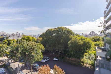 Apartamento para alugar com 140m², 2 quartos e 3 vagas
