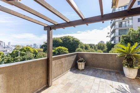 Apartamento para alugar com 140m², 2 quartos e 3 vagas