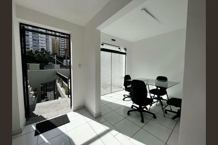 Casa para alugar com 3 quartos, 200m² em Perdizes, São Paulo