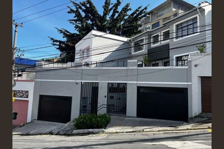 Casa para alugar com 200m², 3 quartos e 2 vagas