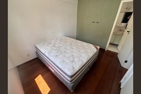 Apartamento para alugar com 105m², 3 quartos e 2 vagas
