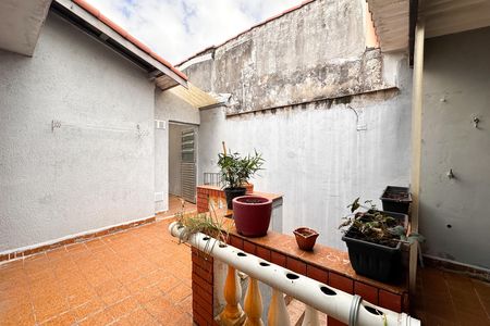 Casa à venda com 138m², 4 quartos e 2 vagasQuintal