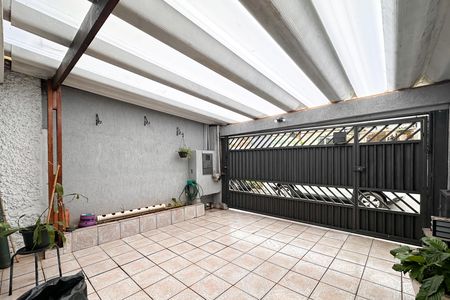 Casa à venda com 138m², 4 quartos e 2 vagasGaragem
