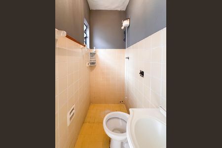 Casa à venda com 138m², 4 quartos e 2 vagasLavabo