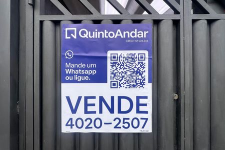 Casa à venda com 138m², 4 quartos e 2 vagasPlaca