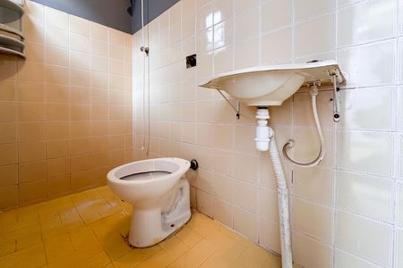 Casa à venda com 138m², 4 quartos e 2 vagasLavabo