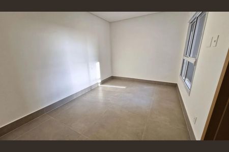 Quarto de apartamento para alugar com 3 quartos, 120m² em Alphaville Araguaia, Goiânia