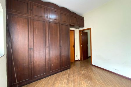 Casa para alugar com 102m², 2 quartos e 1 vaga Casa para alugar com 102m², 2 quartos e 1 vagaQuarto 1