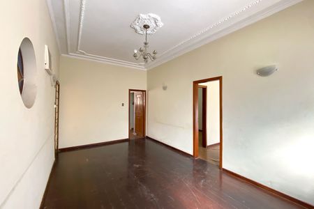 Sala de casa para alugar com 2 quartos, 102m² em Colégio Batista, Belo Horizonte