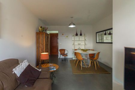 Apartamento à venda com 89m², 3 quartos e 2 vagas Apartamento à venda com 89m², 3 quartos e 2 vagasSala