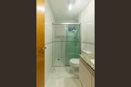 Apartamento à venda com 89m², 3 quartos e 2 vagas Apartamento à venda com 89m², 3 quartos e 2 vagasBanheiro Social