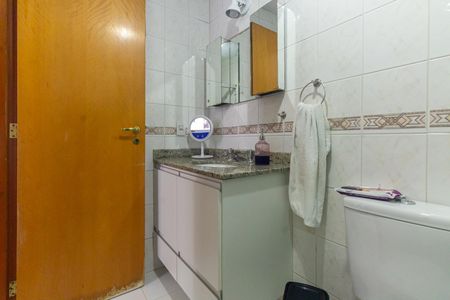 Apartamento à venda com 89m², 3 quartos e 2 vagas Apartamento à venda com 89m², 3 quartos e 2 vagasBanheiro da Suíte