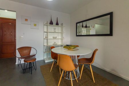 Apartamento à venda com 89m², 3 quartos e 2 vagas Apartamento à venda com 89m², 3 quartos e 2 vagasSala