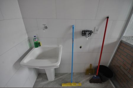 Área de Serviço de casa à venda com 3 quartos, 86m² em Vila Constança, São Paulo