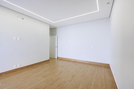 Casa de condomínio para alugar com 198m², 3 quartos e 4 vagas