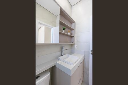 Casa de condomínio para alugar com 198m², 3 quartos e 4 vagas