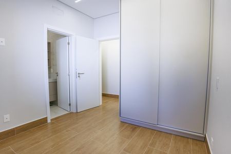 Casa de condomínio para alugar com 198m², 3 quartos e 4 vagas