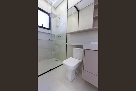 Casa de condomínio para alugar com 198m², 3 quartos e 4 vagas