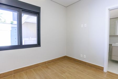 Casa de condomínio para alugar com 198m², 3 quartos e 4 vagas