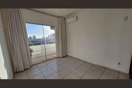 Apartamento para alugar com 90m², 3 quartos e 1 vagaQuarto