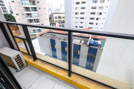 Varanda de kitnet/studio para alugar com 1 quarto, 23m² em Vila Mariana, São Paulo