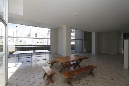 Apartamento à venda com 77m², 2 quartos e 3 vagasÁrea comum - Salão de festas