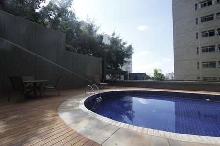 Apartamento à venda com 77m², 2 quartos e 3 vagasÁrea comum - Piscina