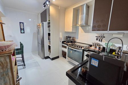 Apartamento para alugar com 123m², 3 quartos e 2 vagas Apartamento para alugar com 123m², 3 quartos e 2 vagasCozinha