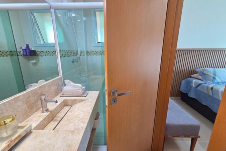 Apartamento para alugar com 123m², 3 quartos e 2 vagas Apartamento para alugar com 123m², 3 quartos e 2 vagasBanheiro da Suíte 1