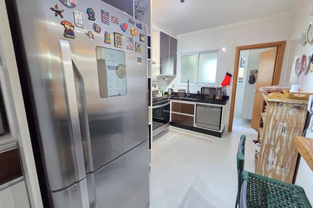 Apartamento para alugar com 123m², 3 quartos e 2 vagas Apartamento para alugar com 123m², 3 quartos e 2 vagasCozinha