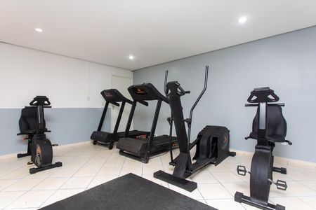 Apartamento para alugar com 49m², 2 quartos e 1 vaga Apartamento para alugar com 49m², 2 quartos e 1 vagaÁrea comum - Academia