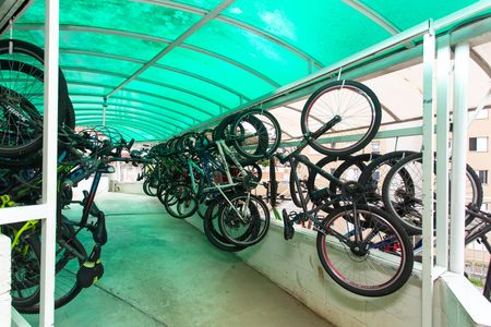 Apartamento para alugar com 49m², 2 quartos e 1 vaga Apartamento para alugar com 49m², 2 quartos e 1 vagaÁrea comum - Bicicletário