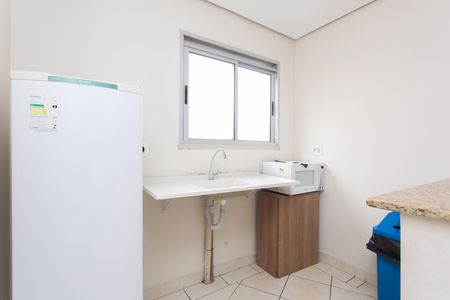 Apartamento para alugar com 49m², 2 quartos e 1 vaga Apartamento para alugar com 49m², 2 quartos e 1 vagaÁrea comum - Salão de Festas
