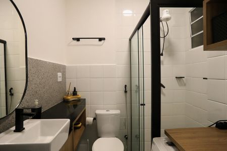 Apartamento à venda com 58m², 2 quartos e sem vaga Apartamento à venda com 58m², 2 quartos e sem vagaBanheiro