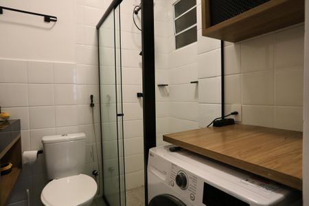 Apartamento à venda com 58m², 2 quartos e sem vaga Apartamento à venda com 58m², 2 quartos e sem vagaBanheiro