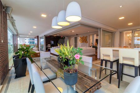 Apartamento à venda com 350m², 4 quartos e 7 vagas