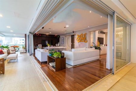 Apartamento à venda com 4 quartos, 350m² em Campo Belo, São Paulo